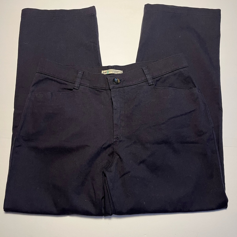 Lee Relaxed Straight Leg Pants